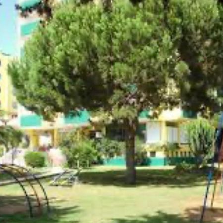 Spacious 1 Bed In Vilamoura, Fast Wifi & Pool Quarteira Exterior foto