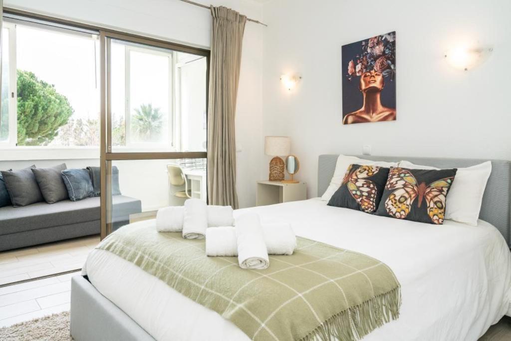 Spacious 1 Bed In Vilamoura, Fast Wifi & Pool Quarteira Exterior foto